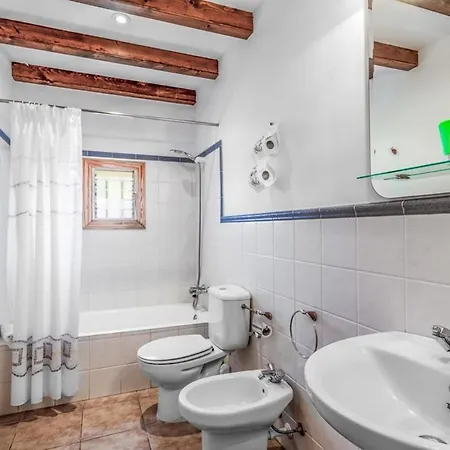 Villa Beautiful In The Countryside Near By Renthousing Pollença